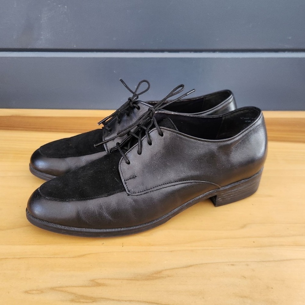 Vintage Black Leather Oxfords‎
